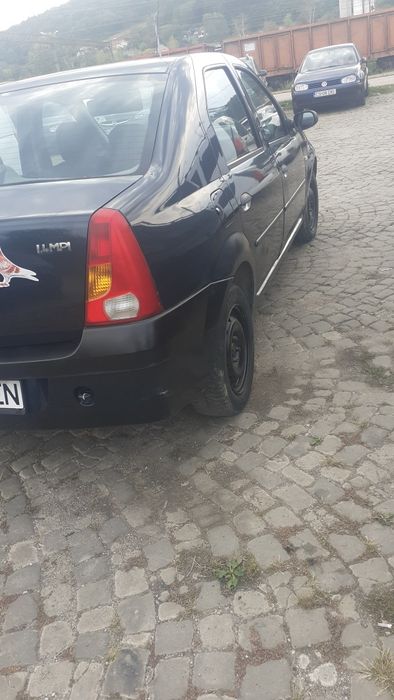 Dacia Logan 1,4 benzina km putini