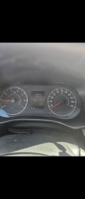 Logan 2017 1l benzina