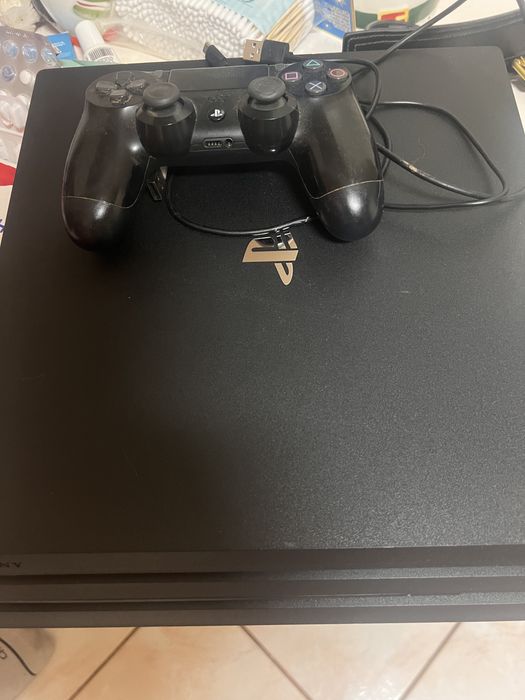 PS.4 Pro foarte putin utilizat