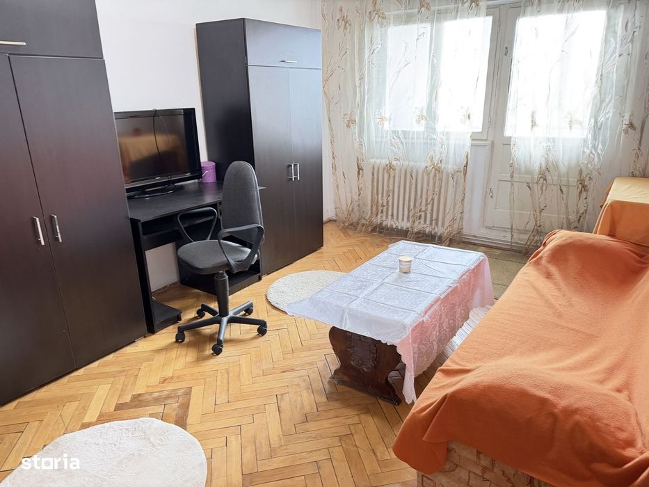 Apartament cu balcon și bucătărie separată, 60 mp — fotografia 1