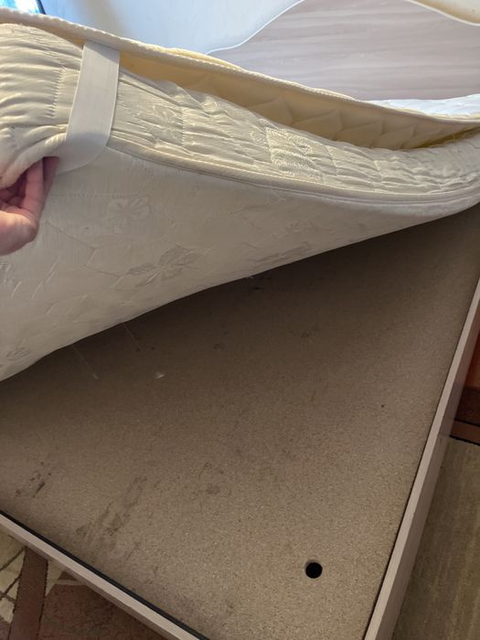 Продам Кровать 150х200