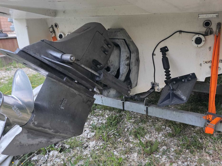 Barca RIB 6 metri diesel 160 cp - bijuterie