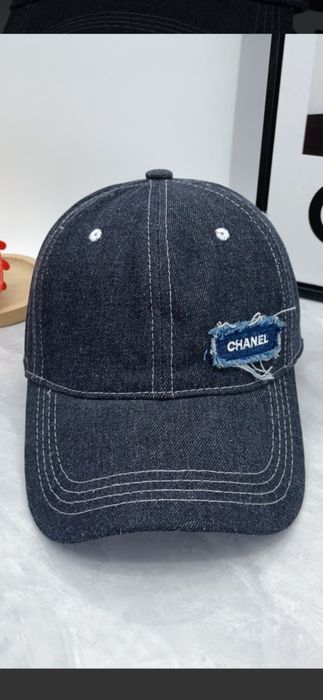 Șapcă Chanel model 2026, 8 modele, preț fix