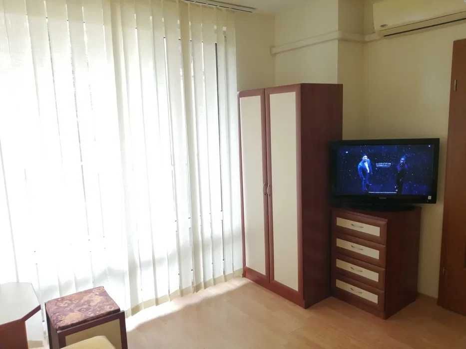 Дава се под наем Ателие в к.к. Слънчев бряг - 42 кв.м за 400 € - Снимка #7