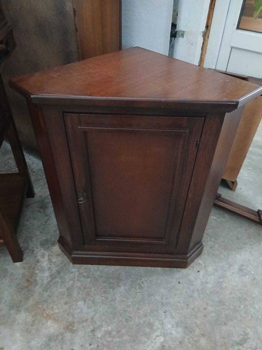 Comode Diverse Modele si Marimi