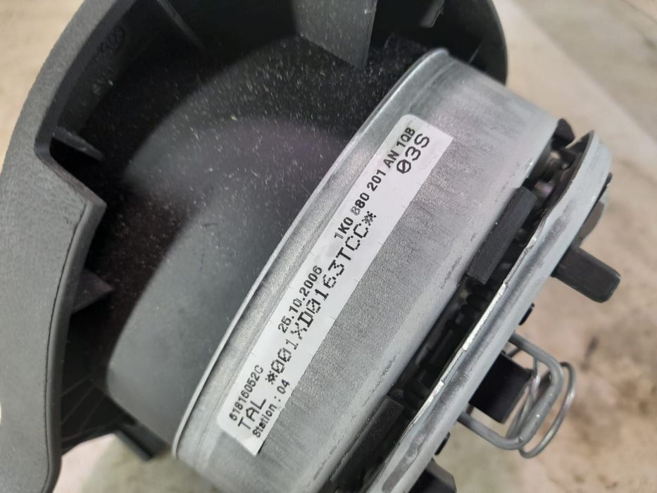 Airbag volan 1k0880201an Volkswagen VW Golf 5 [2003 - 2009]