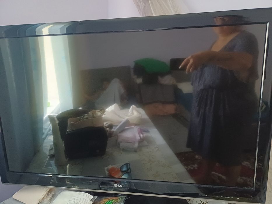 Продам 2 телевизора