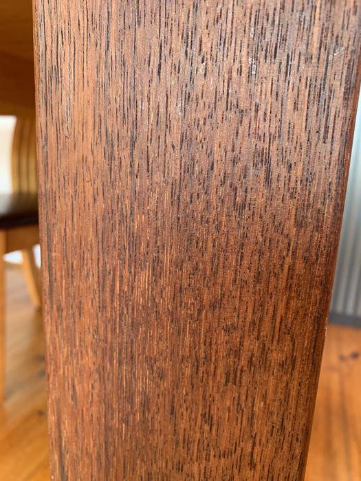 Трапезна маса от махагон