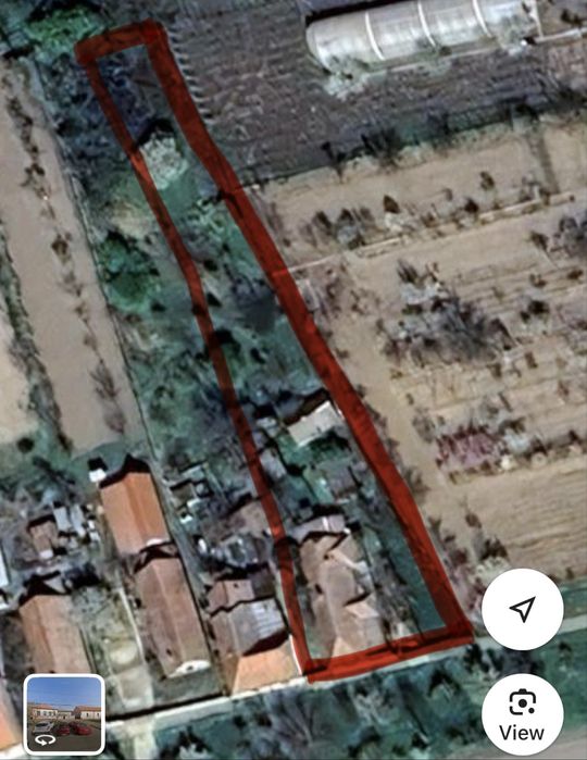 Teren de vanzare cu casa batraneasca demolabila Parta Timis ultracentral