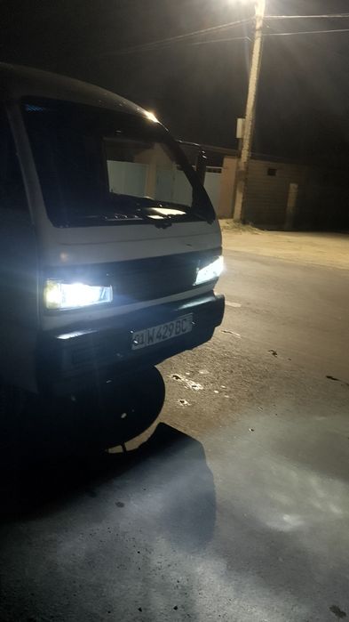 Moshina yaxshi ozgina shi bor haydasa boladi