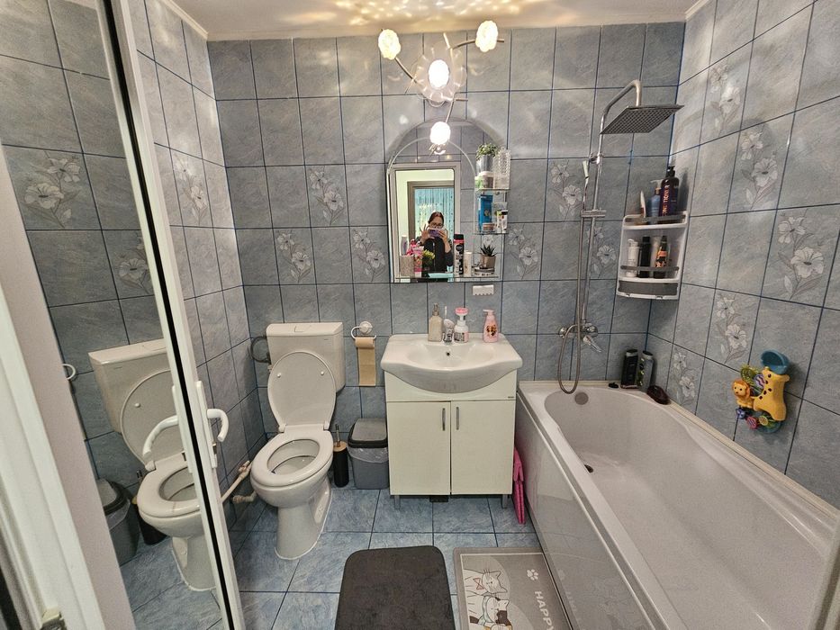 Închiriez apartament Bld.Dorobantilor