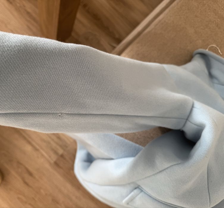 Вълнено палто Zara