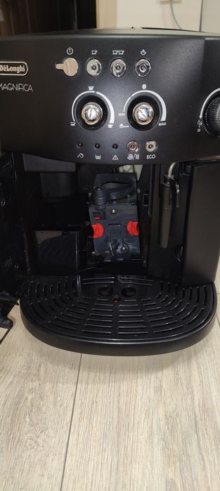 Кафеавтомат De'Longhi Magnifica