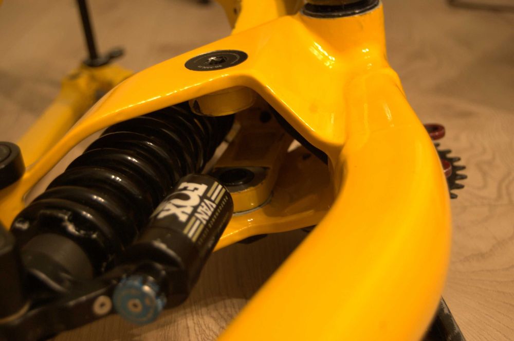 Cadru Commencal supreme dh v3