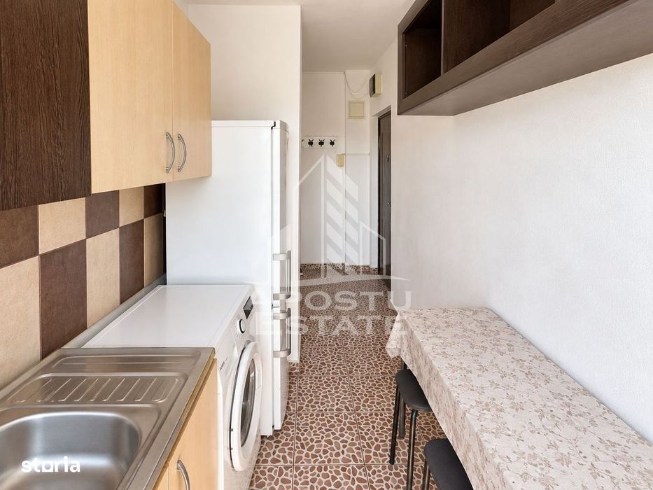 Apartament de vanzare cu 1 camera, Bloc izolat, zona Sagului