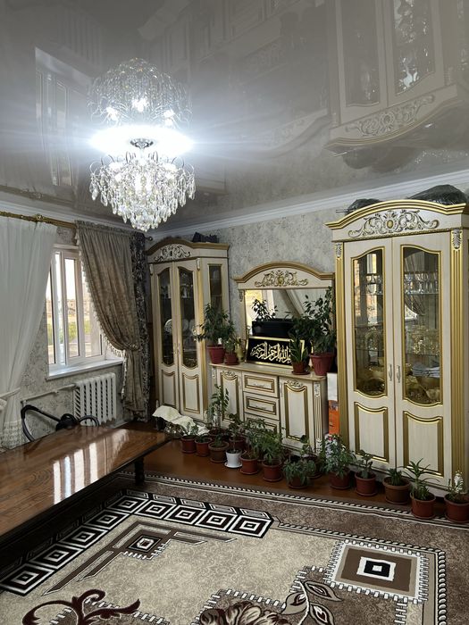 Сотилади 4 хонали квартира 95м2