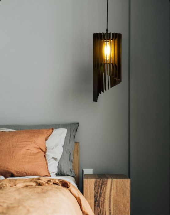 Люстра потолочная подвесная деревянная/Lyustra