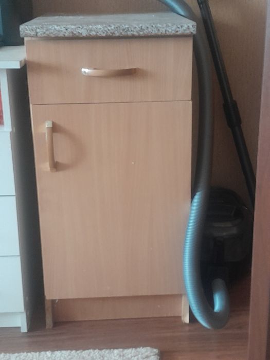 Отдам мебель б/у.