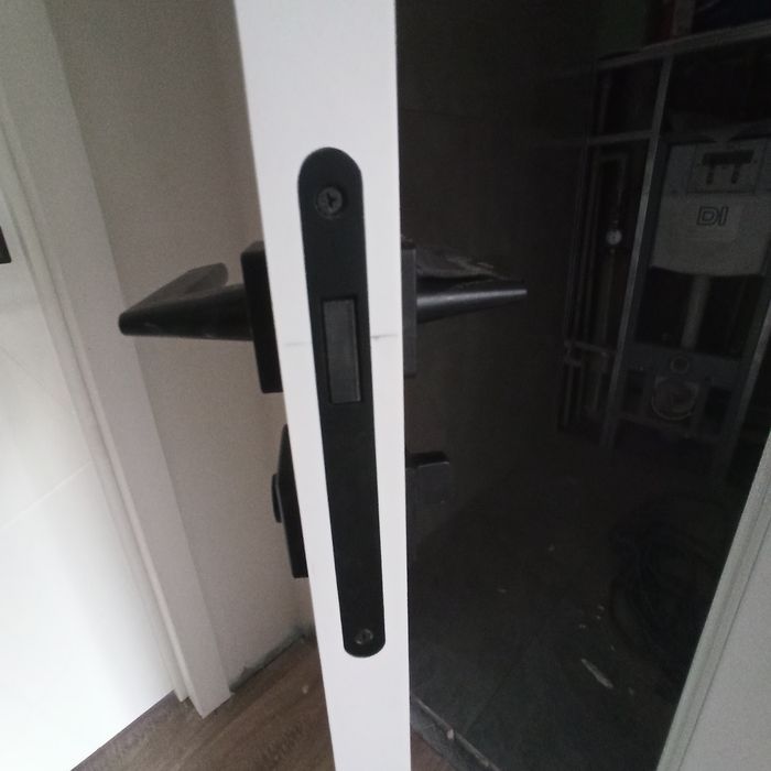 Бөлме аралық Есік орнату