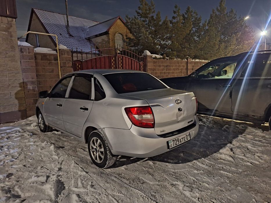 Продам авто Лада Гранта