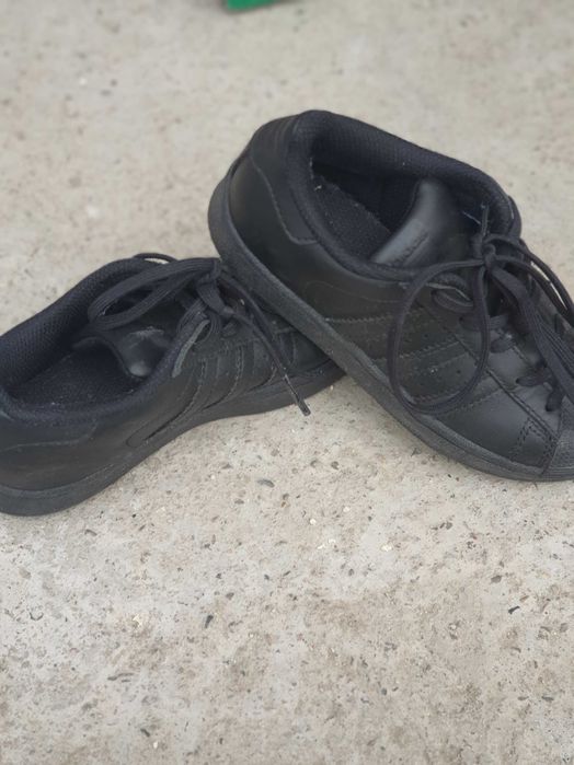 Adidas маратонки