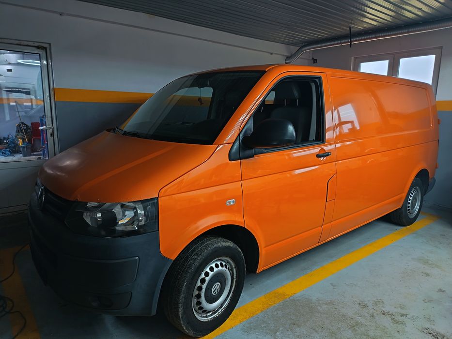 Vw t5. 2 an 2011 lung euro 5