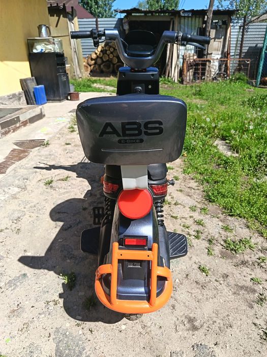 Скутер Танк сатылады.