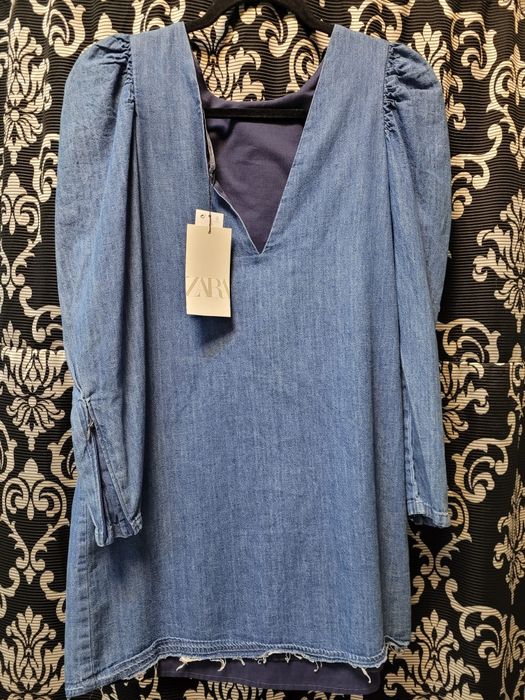 Vând loturi haine Zara