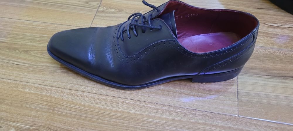 Pantofi Versace originali  nr 43 piele adevarata vand sau schimb cu di