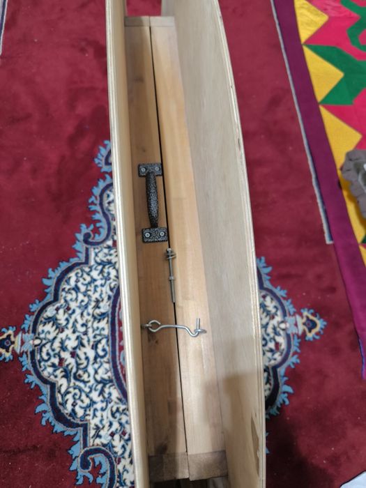 Қазақ столы (круглый стол)