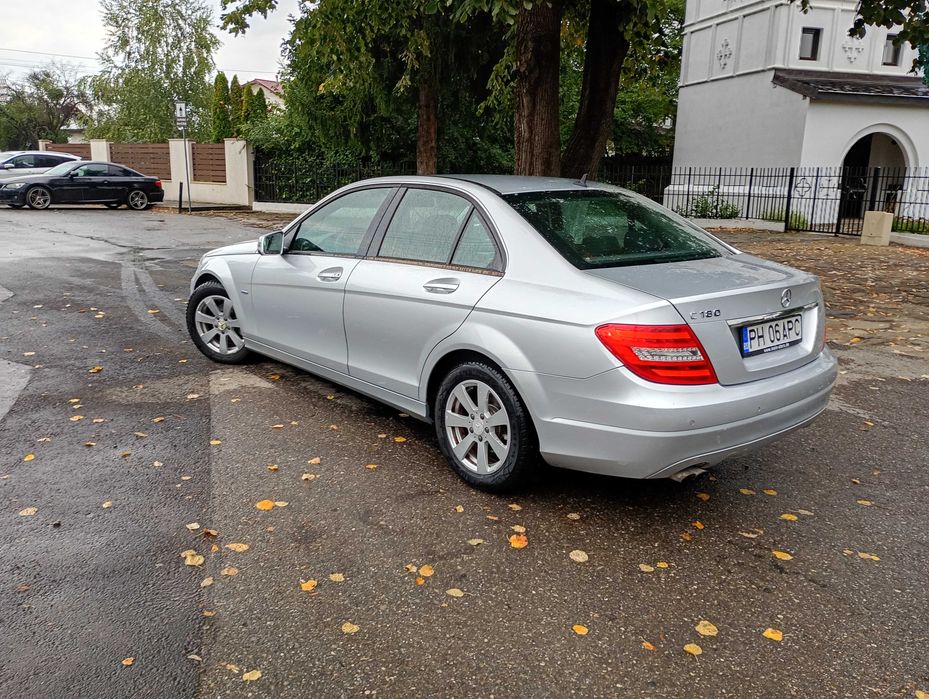 MERCEDES-BENZ C-Class 2011 — imagine 2