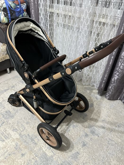 детская коляска.