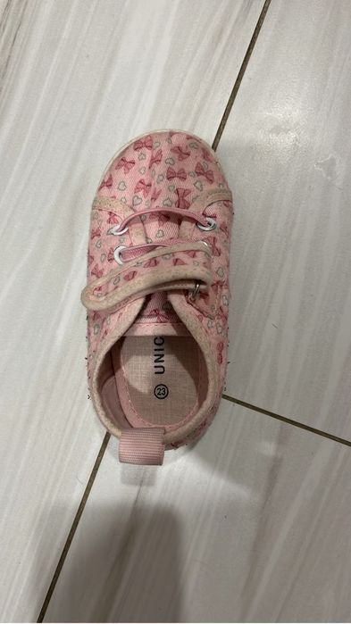 Продам б/у детские вещи