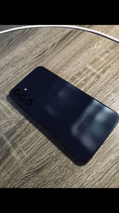 Samsung a25 5G хороший