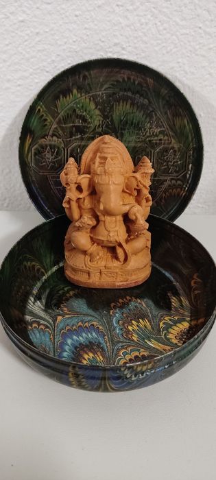 Statueta asiatica elefant