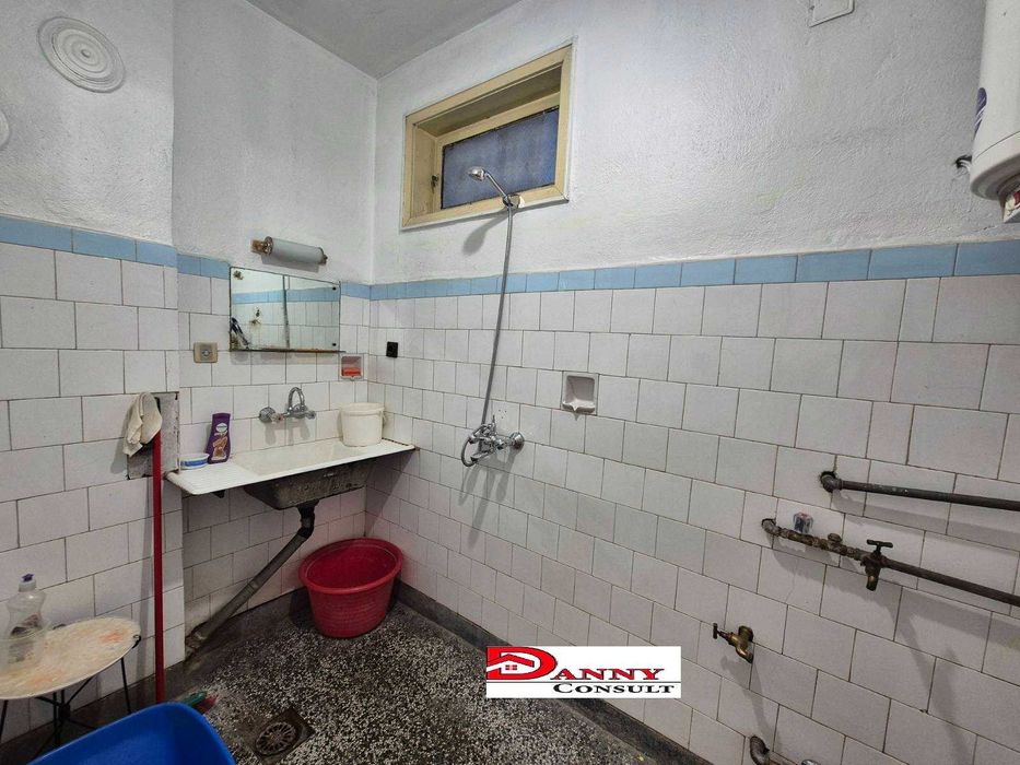 Продава се Многостаен апартамент в Велико Търново, Акация - 126 кв.м за 635 €/кв.м - Снимка #13