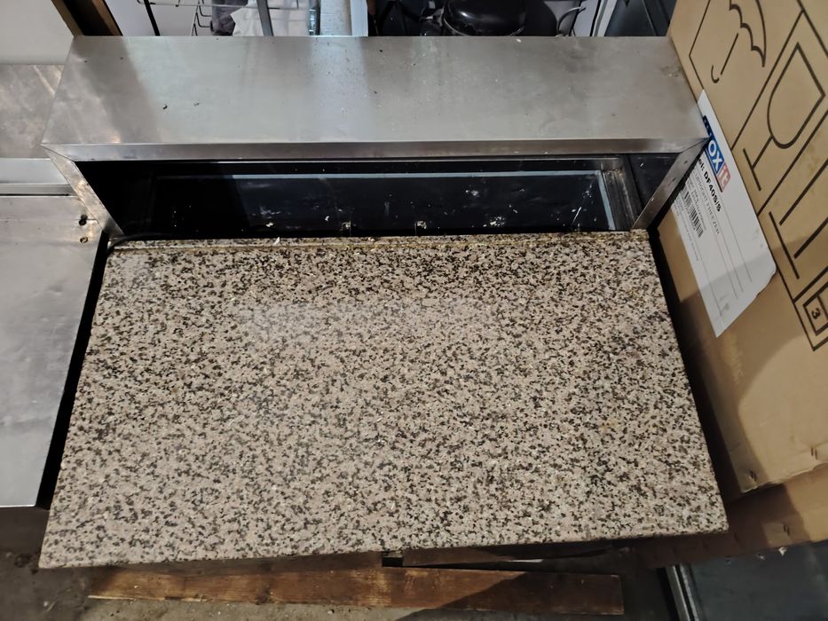 Хладилни маси плюсови