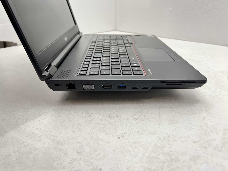 реновиран Mobile Workstation Fujitsu CELSIUS H780 15.6" i7-8750H 16GB 510GB клас А с Гаранция