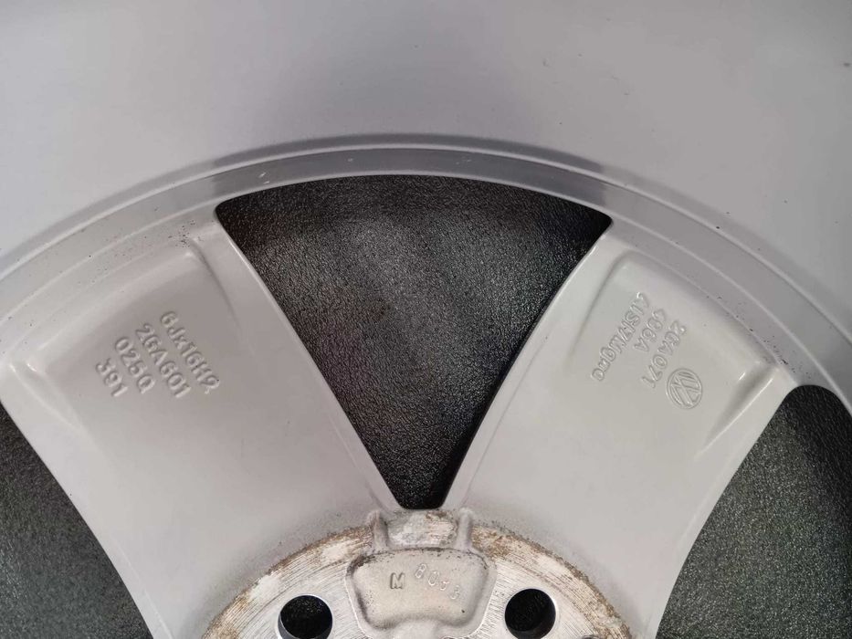 Jante 16 VW T-Roc Golf originale Skoda Karoq Seat Ateca 5x112