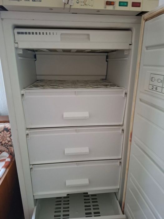 Фризер Snaige-122