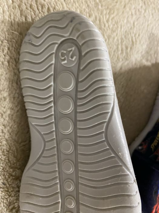 Детски пантофки за момче