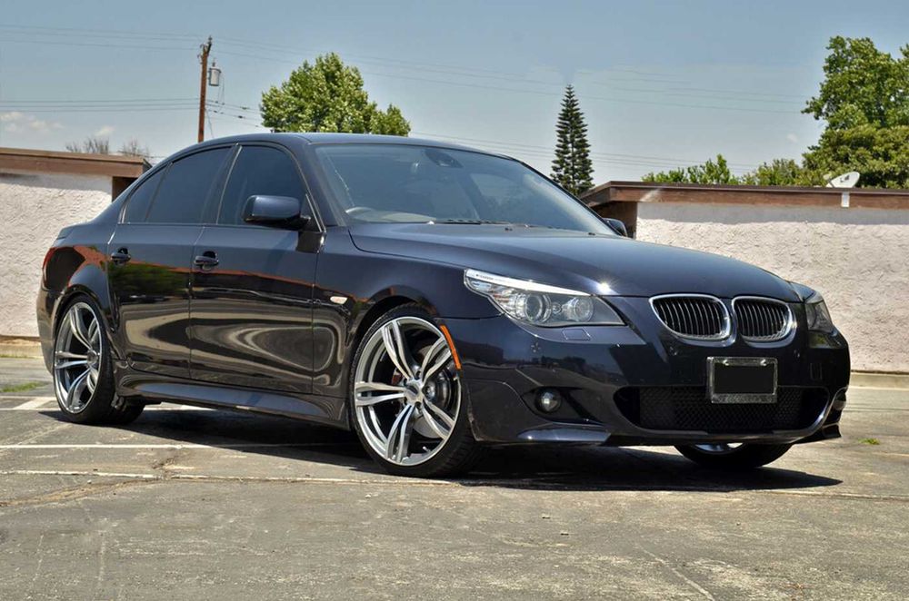 M Technic пакет за BMW E60 – бмв е60 предна, задна броня и прагове