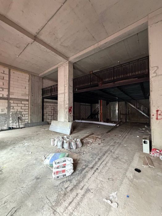 Улица Шота Руставели Жк "Shoshkent"площадь: 300 кв.м