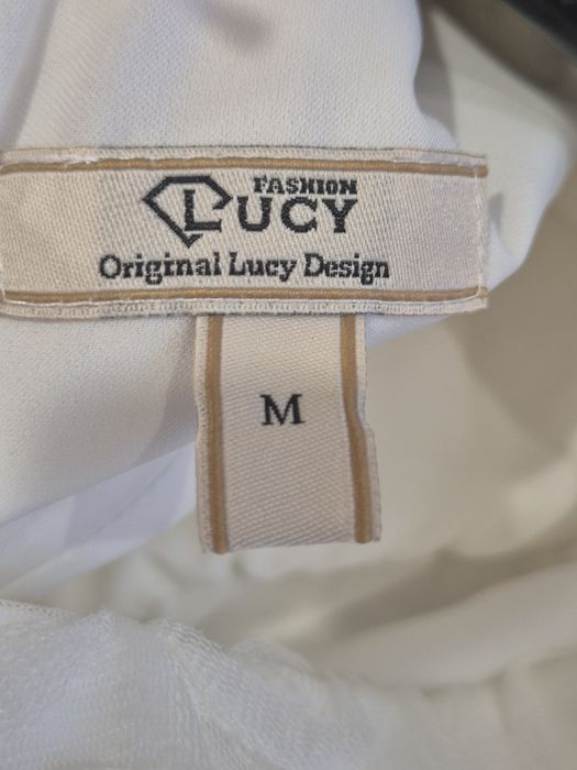 Официална рокля Lucy - бяла с 3D рози