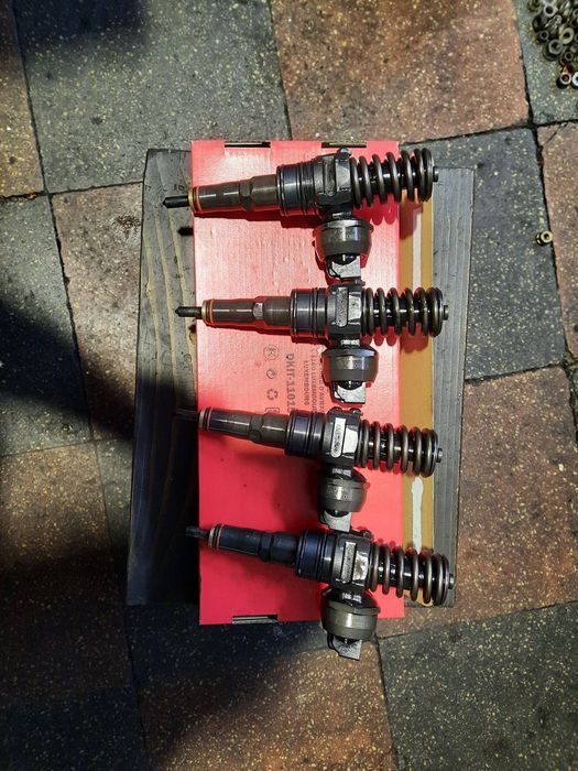 injector injectoare vw passat b5 1.9tdi avf awx audi a4 1.9tdi awx sko