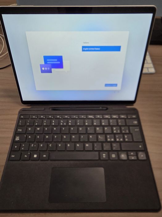 Microsoft Surface Pro 9 Platinum i7 16gb 1TB ca nou+ Tastatura + pen 2