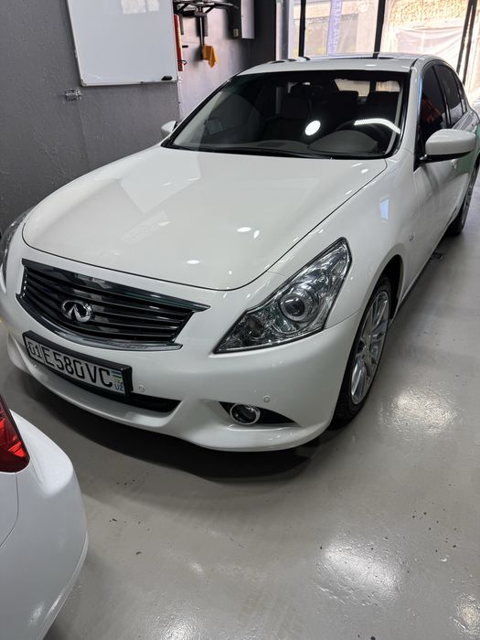 Infiniti G25 2012 г. 91.000 пробег