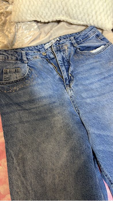 Продам джинсы