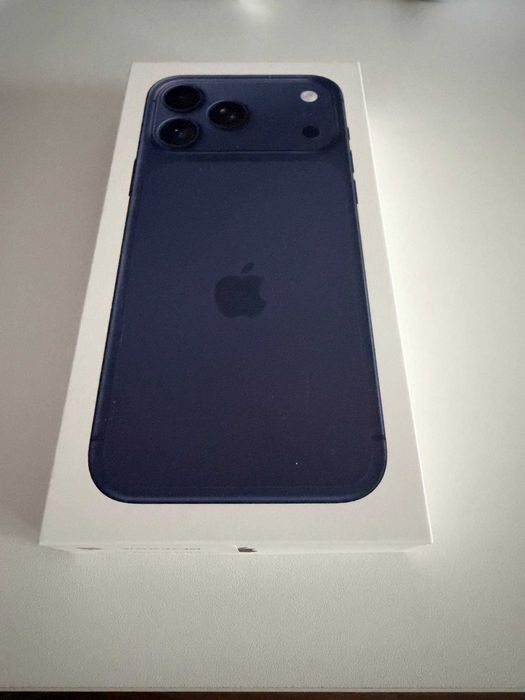 iPhone 17 Pro Max 256 GB, Deep Blue, nano-SIM + eSIM