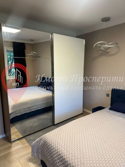 Дава се под наем Тристаен апартамент в София, Лозенец - 118 кв.м за 1100 € - Снимка #5
